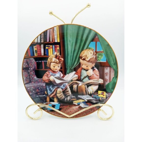 MJ Hummel Budding Scholars Plate Little Companions Danbury Mint Limited Edition - Picture 1 of 12